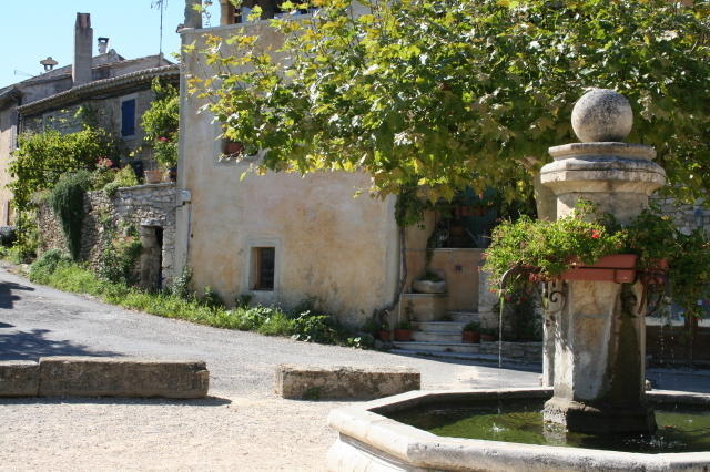 La Salamandre Bleue Villa Chantemerle-lès-Grignan Esterno foto